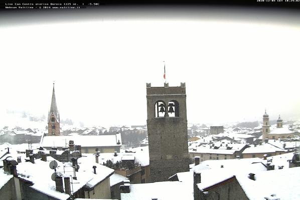 Bormio: vista su Torre della Bajona