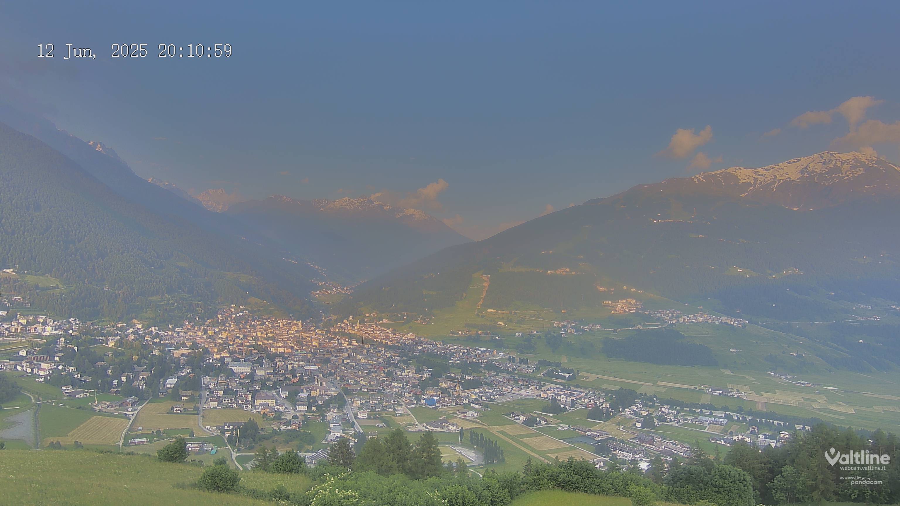 immagine della webcam nei dintorni di Tubre: webcam Oga