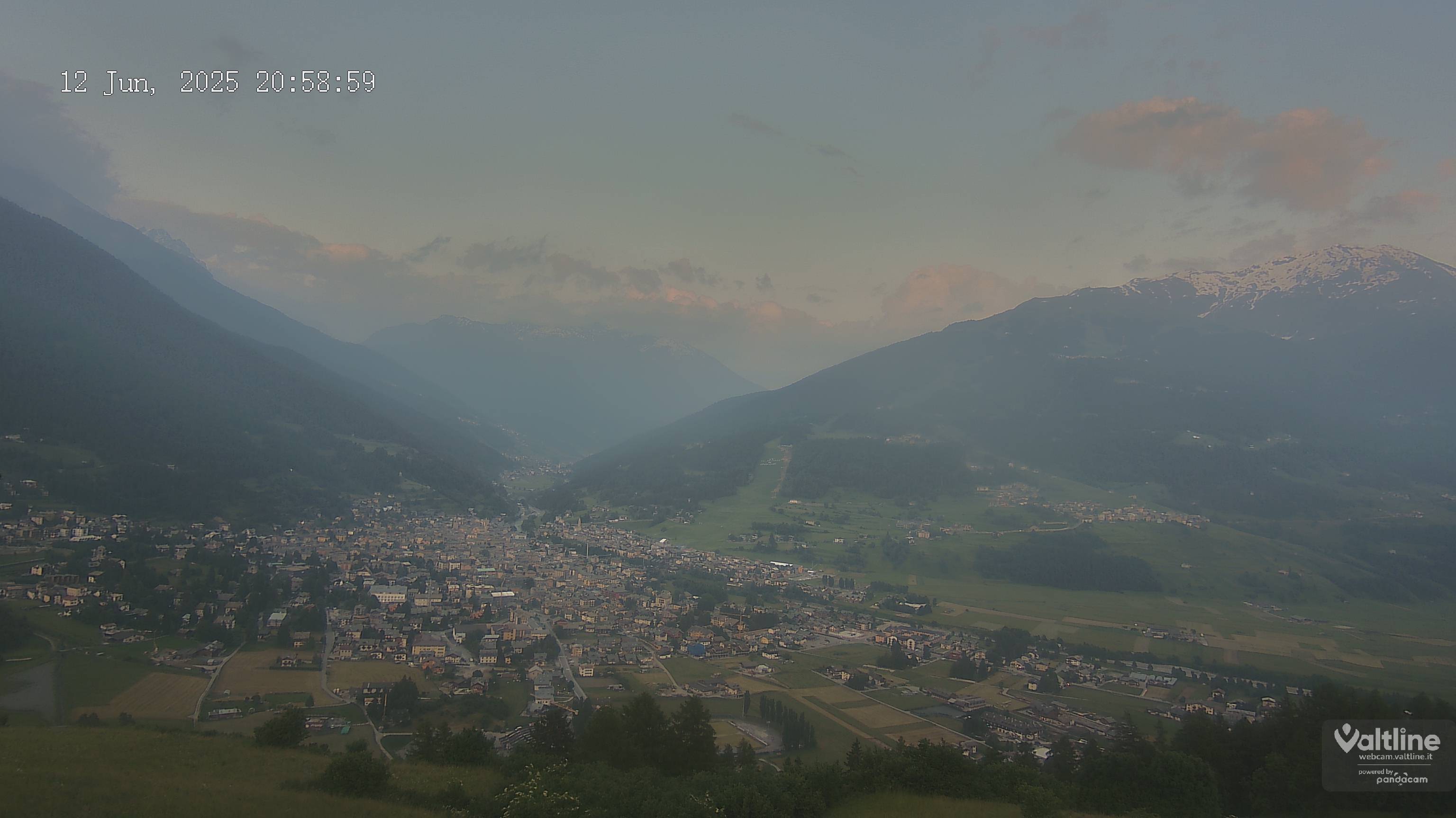 immagine della webcam nei dintorni di Grosotto: webcam Oga