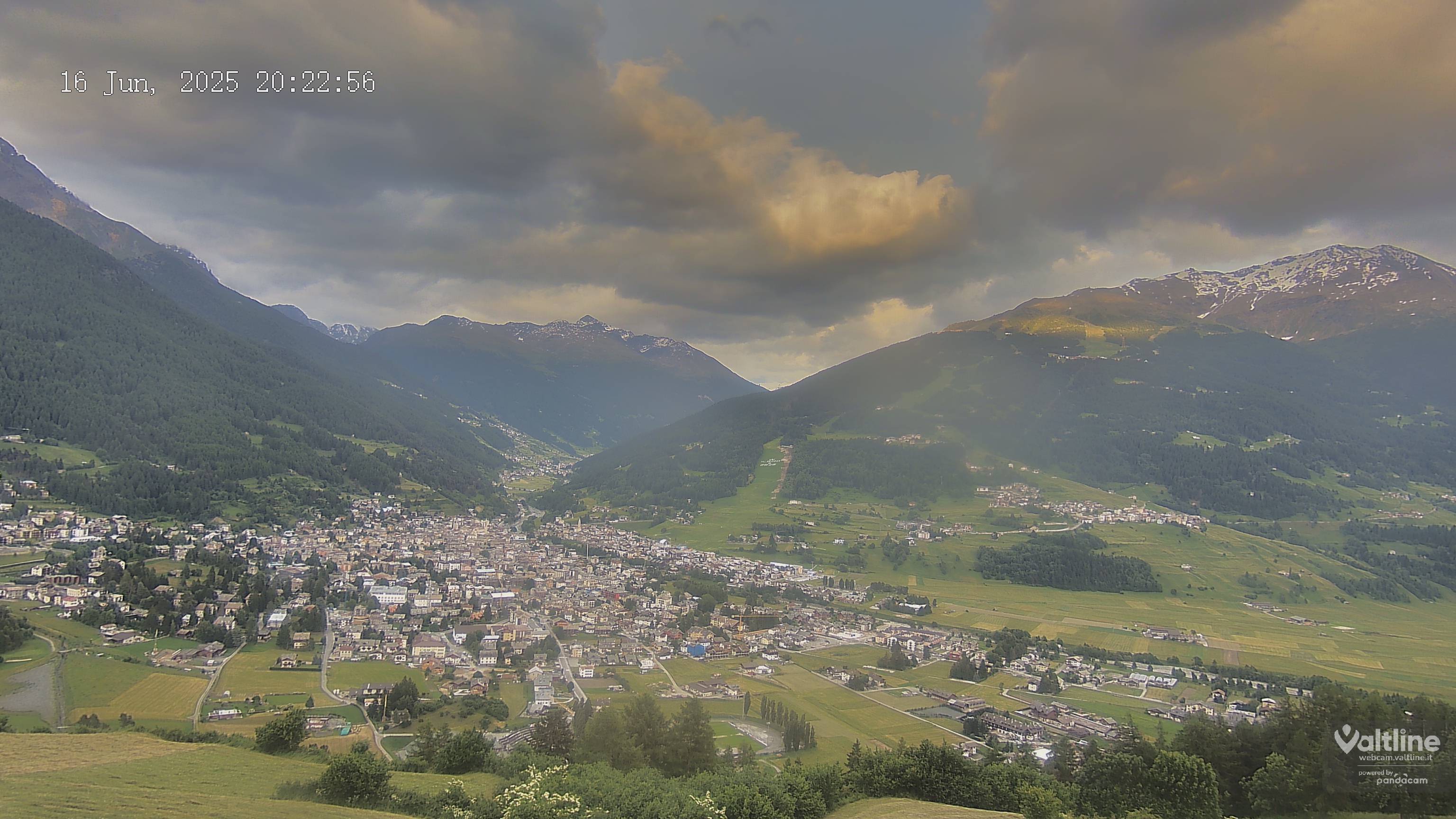 immagine della webcam nei dintorni di Plaghera: webcam Oga