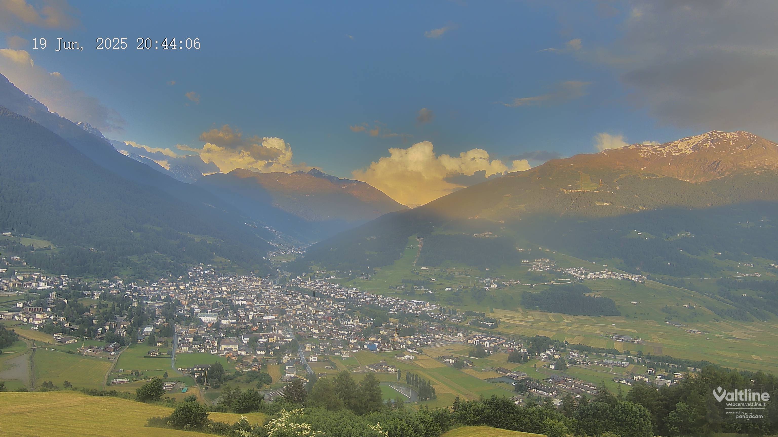immagine della webcam nei dintorni di Bormio 3000: webcam Oga