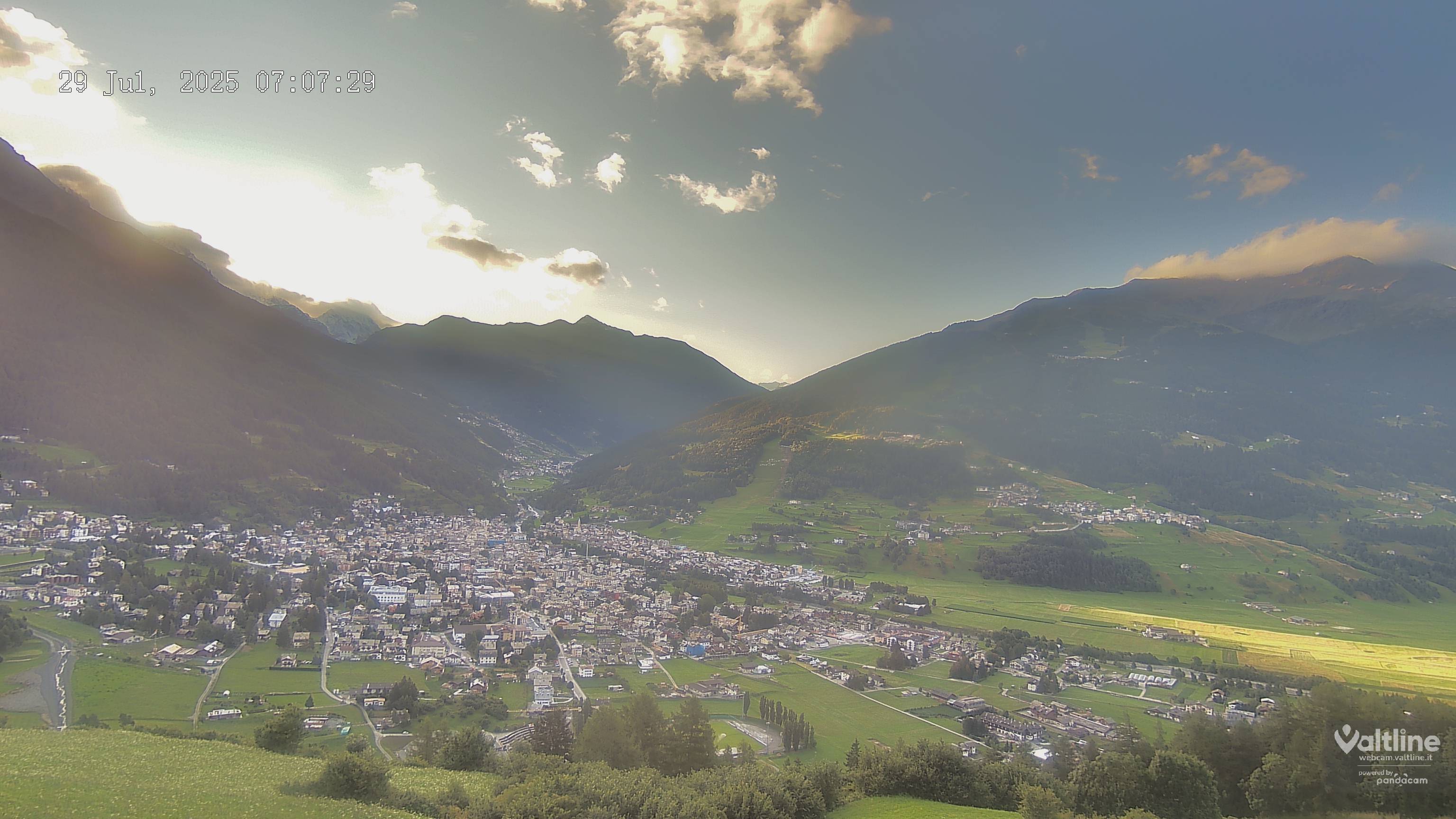 immagine della webcam nei dintorni di Sobretta Vallalpe: webcam Oga