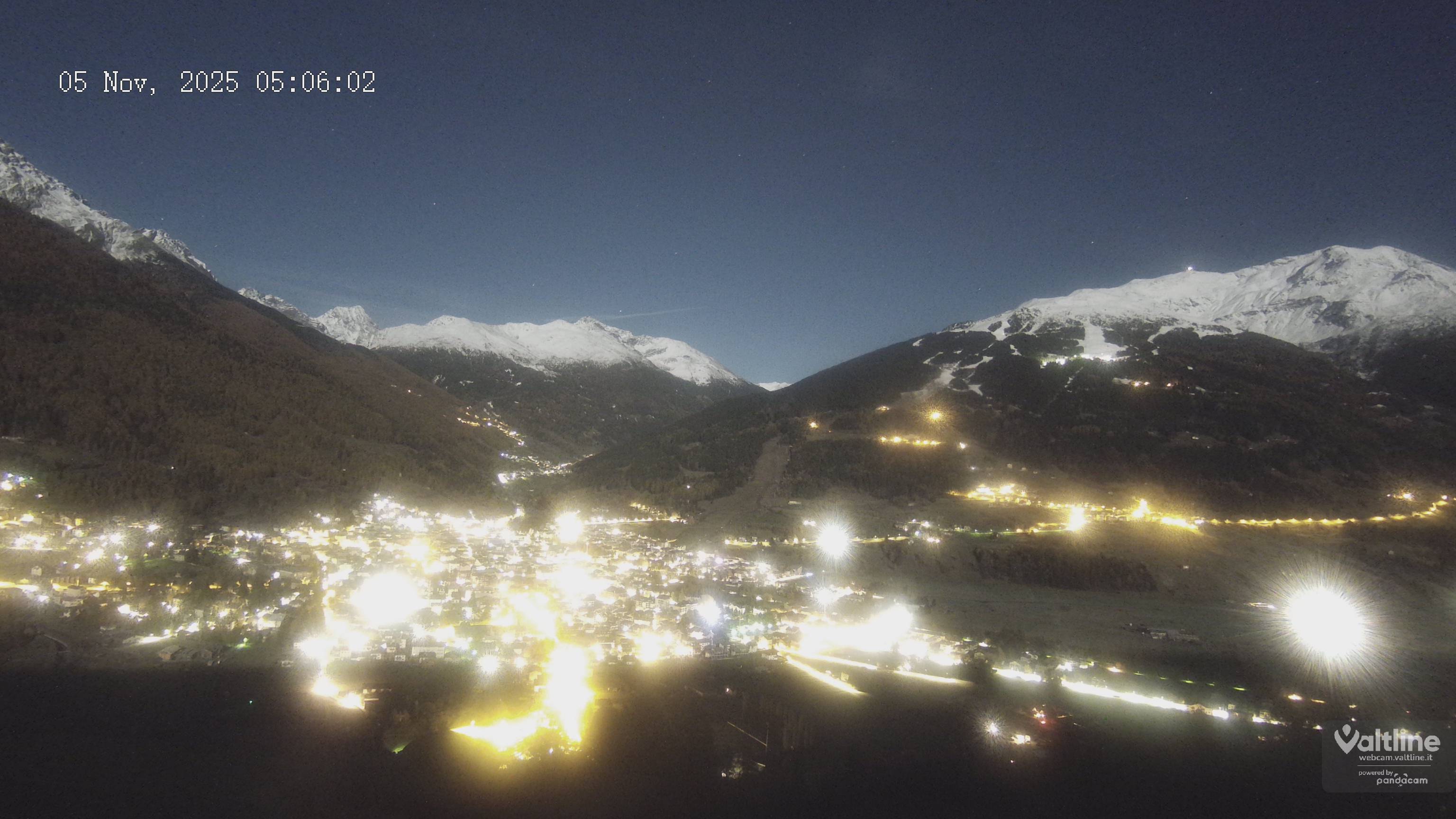 immagine della webcam nei dintorni di Livigno: webcam Oga